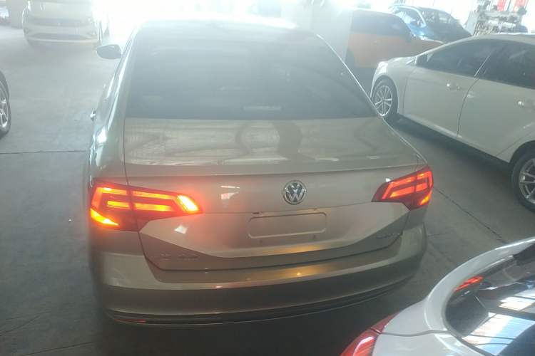 Used Volkswagen Bora 2016 1.6L Automatic Comfort Model