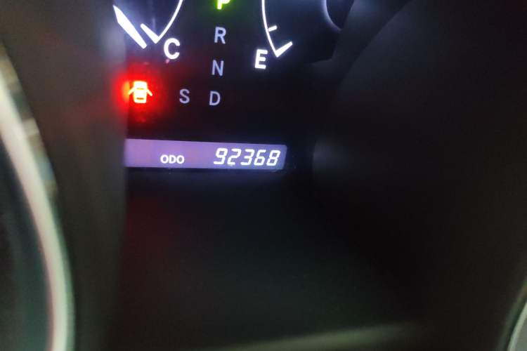 Used Toyota Highlander 2013 2.7L Two-Wheel Drive 5-Seater Purple Gold Edition
