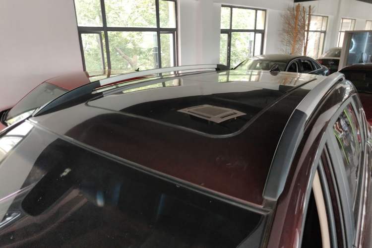 Used Baojun 560 2017 1.5T DCT Flagship Model 7 Seats