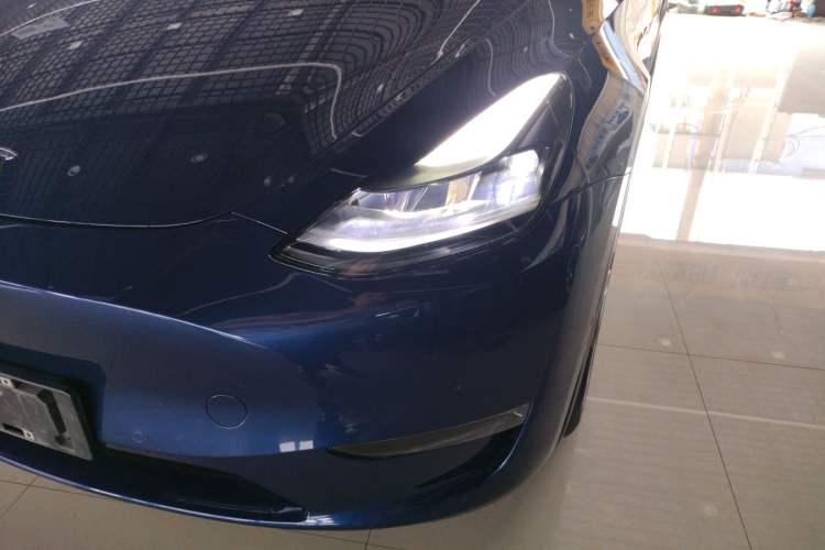 Used Tesla Model Y 2021 Long-Range All-Wheel-Drive Version 3D7 Left Front Headlight