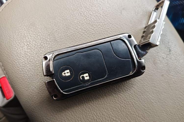 Used Honda CR-V 2013 2.4L two-wheel drive luxury version