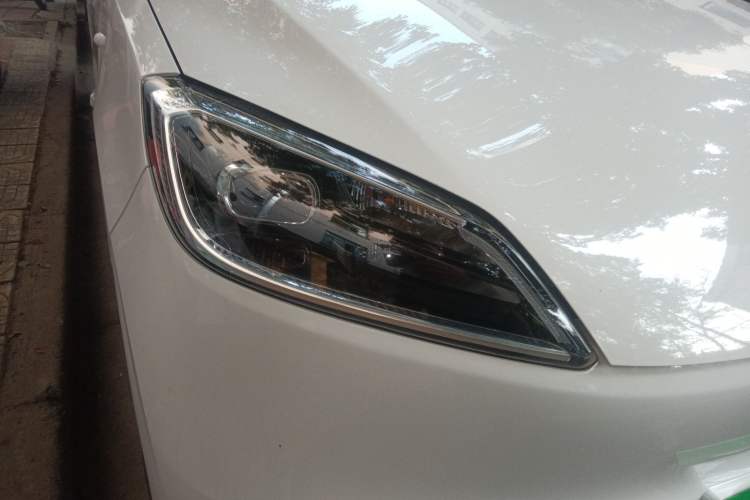 Used Wuling Hongguang New Energy 2024 All-Electric Model 300KM Standard Version
