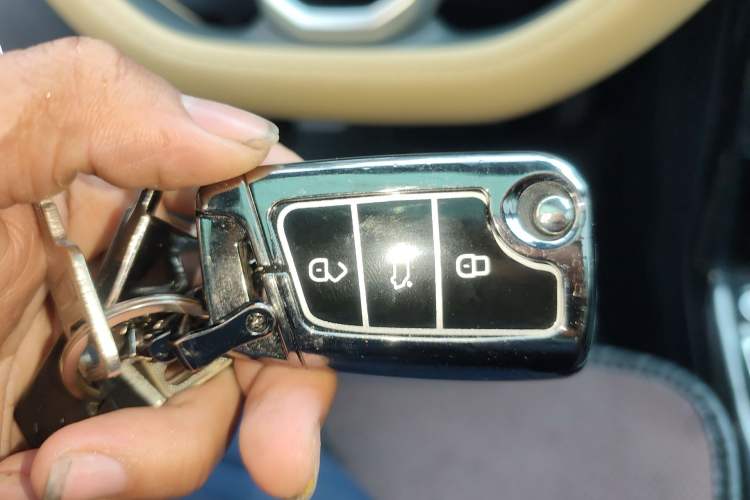 Used Volkswagen Tharu 2026 Model Xinrui 1.5L Ruiyi Edition Vehicle Key