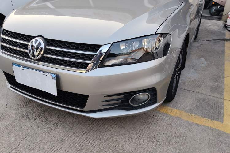 Used Volkswagen Lavida 2014 1.6L Automatic Sport Edition