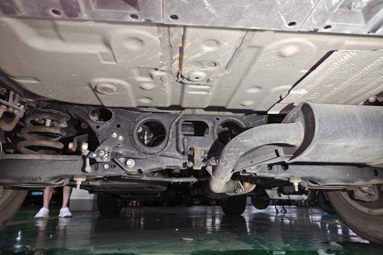Used Lexus NX 2020 200 Front-Wheel Drive Freeline Edition China VI Standard Chassis Rear
