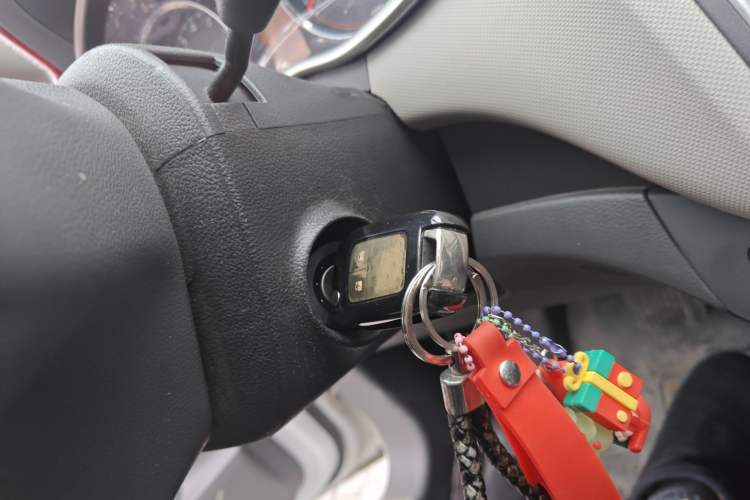 Used Chevrolet Sail 2015 Sail 3 1.3L AMT Ideal Edition