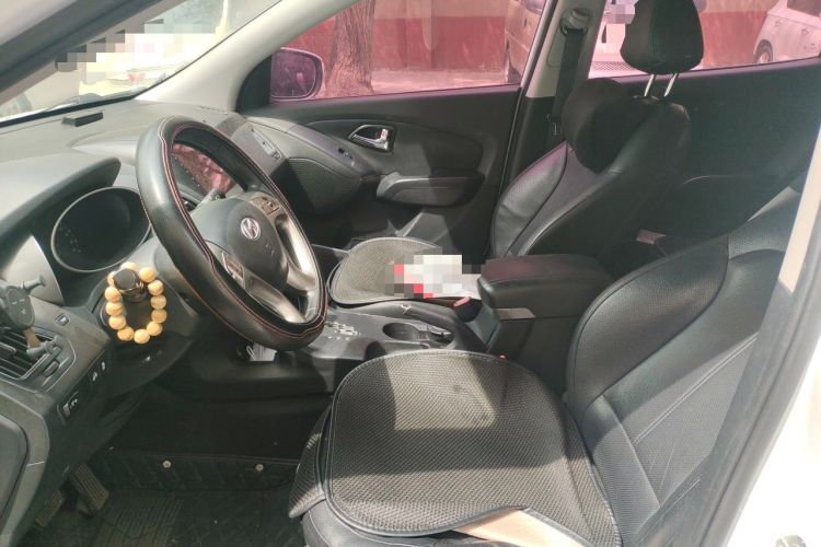 Used Hyundai ix35 2013 2.0L Automatic Two-Wheel Drive Smart GLS China IV Standard