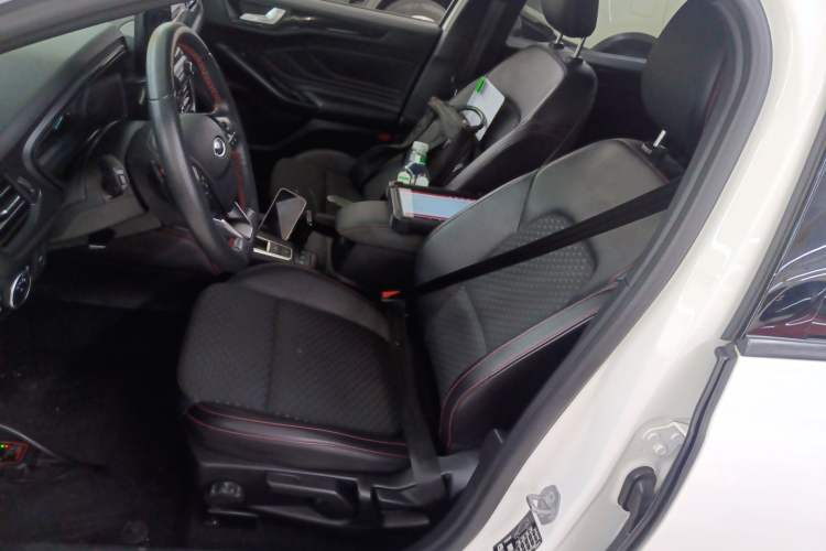 Used Ford Focus 2020 Sedan EcoBoost 180 Automatic ST Line
