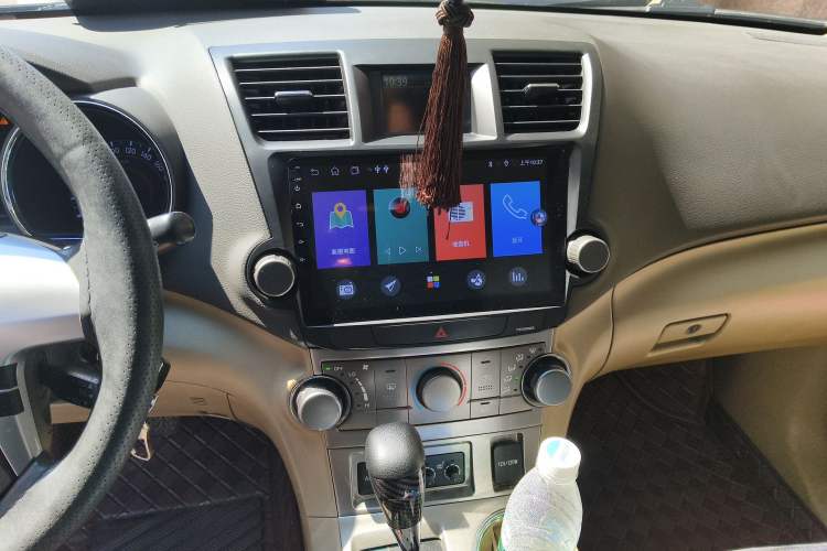 Used Toyota Highlander 2012 2.7L Two-Wheel Drive 5-Seater Sport Edition
