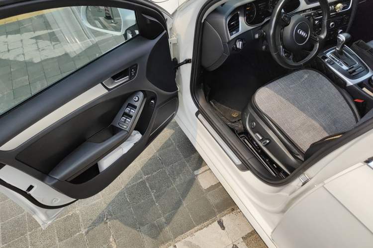 Used Audi A4L 2015 35 TFSI Automatic Standard Model
