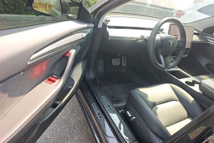 Used Tesla Model 3 2022 Rear-Wheel-Drive Version