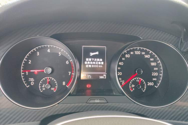 Used Volkswagen Golf Sportsvan 2018 230TSI Automatic Luxury Model Instrument Cluster