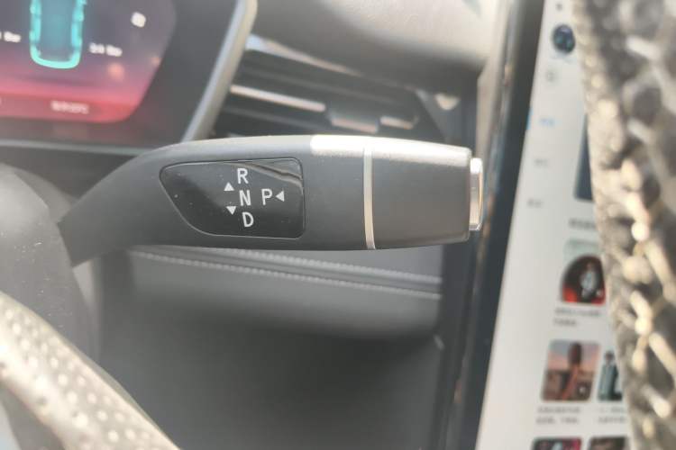 Used XPeng G3 2020 520i Luxury Edition Gear Lever