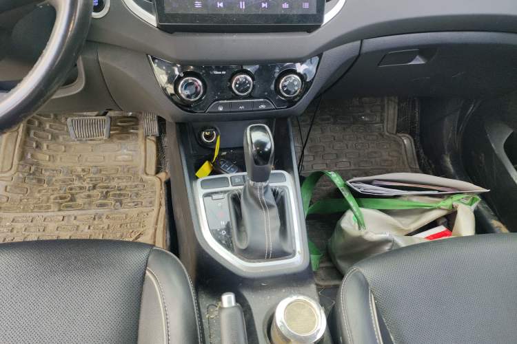 Used Hyundai ix25 2017 1.6L Automatic Smart Version
