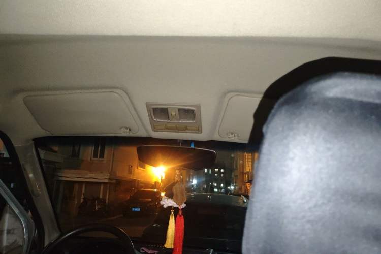 Used Dongfeng Xiaokang C37 2016 1.5L Standard II DK15-06 Headliner