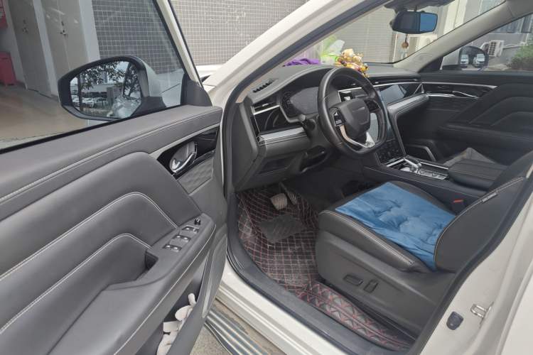 Used Venucia Star 2020 260T Automatic 48V Mild Hybrid Turbocharged Star Edition