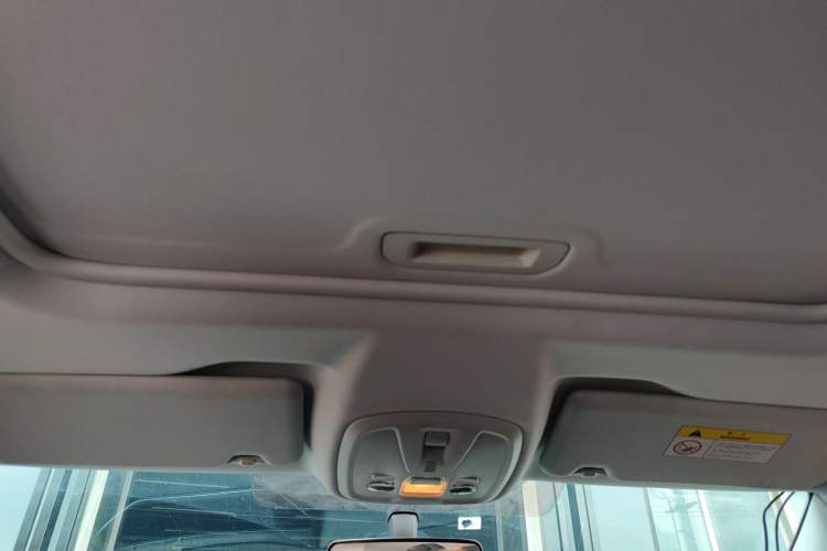 Used Peugeot 308 2016 230THP Automatic Luxury Edition Headliner