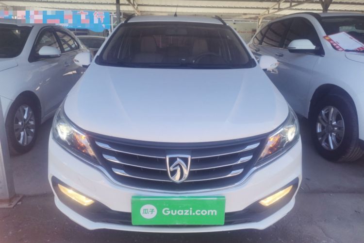 Used Baojun 310W 2017 1.5L Manual Fashion Model China V Front