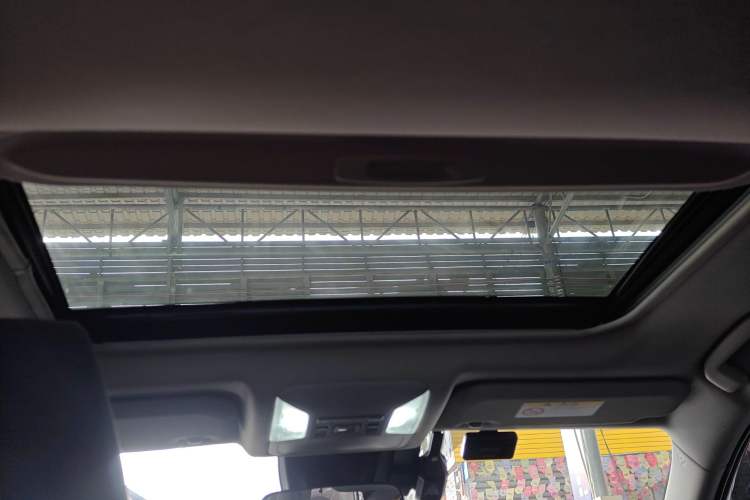 Used Toyota RAV4 2020 Dual-Engine 2.5L E-CVT Two-Wheel Drive Elite Edition