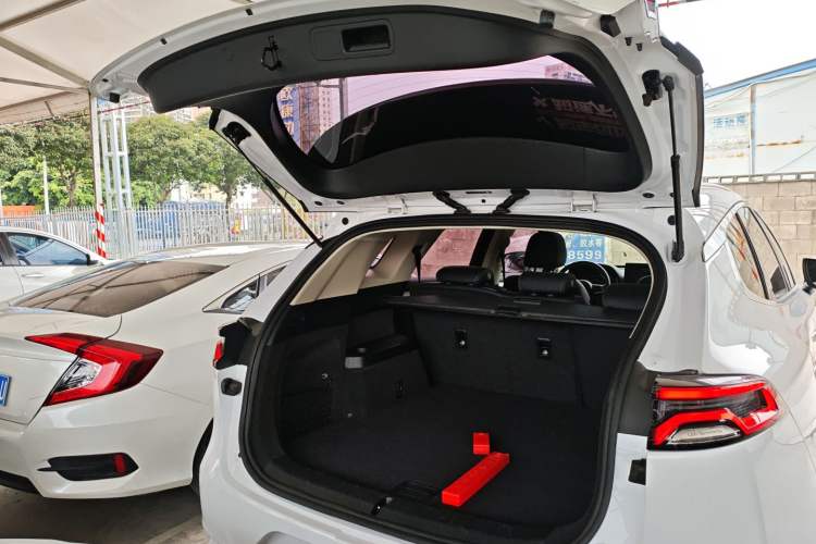 Used BYD Tang 2019 2.0T Automatic SmartConnect Prestige 5-Seater China VI Standard Trunk