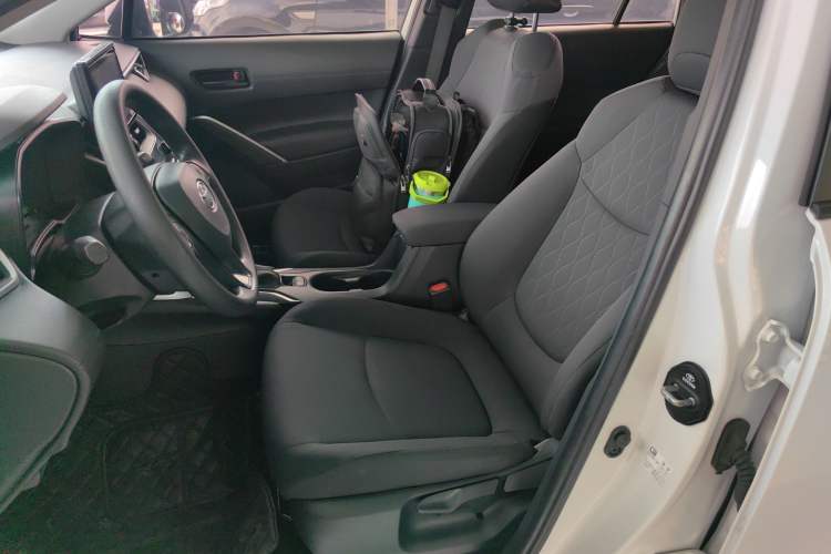 Used Toyota Corolla Cross 2022 2.0L Elite Edition Left Front Seat