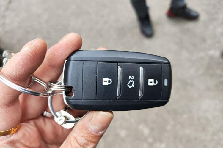 Used CHANGAN CS75 2018 280T Automatic Smart Edition China V-standard