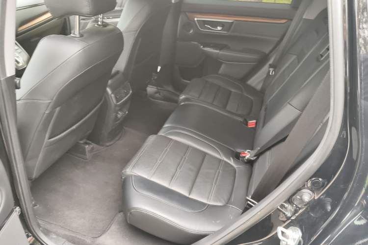 Used Honda CR-V 2021 240TURBO CVT 2WD Fashion Edition