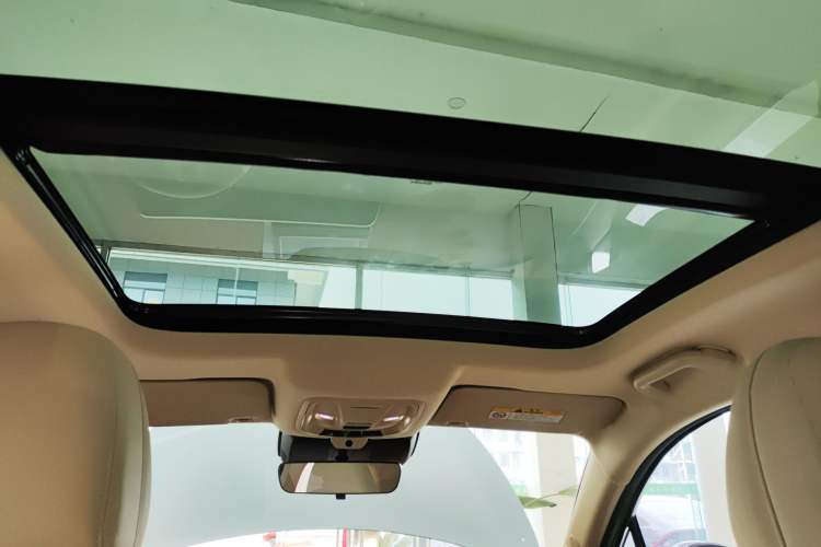 Used ORA Good Cat 2023 401 km Standard Range Premium Version Lithium Iron Phosphate