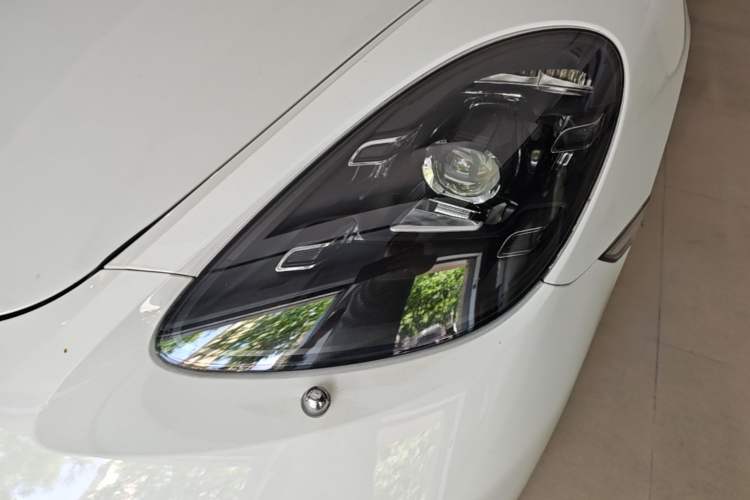 Used Porsche 718 2018 Boxster 2.0T

