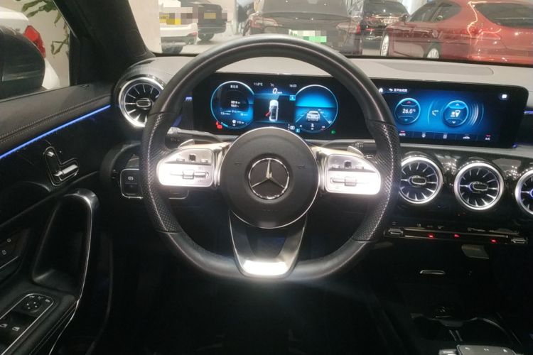 Used Mercedes-Benz A-Class 2021 A 200 L Sport Sedan Fashion Model
