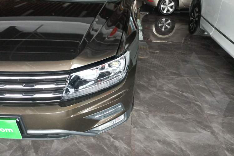 Used Volkswagen Tiguan L 2018 Facelift 330TSI Automatic Two-Wheel Drive Luxury Edition