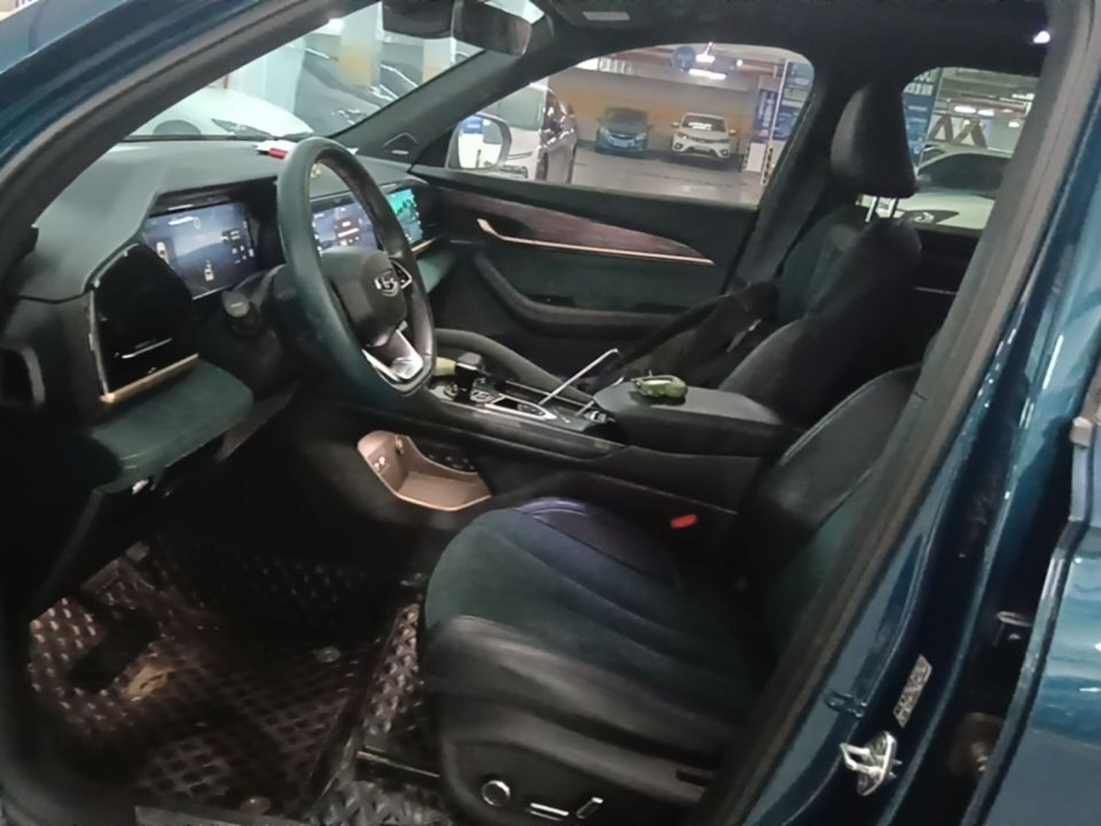 Interior delantero