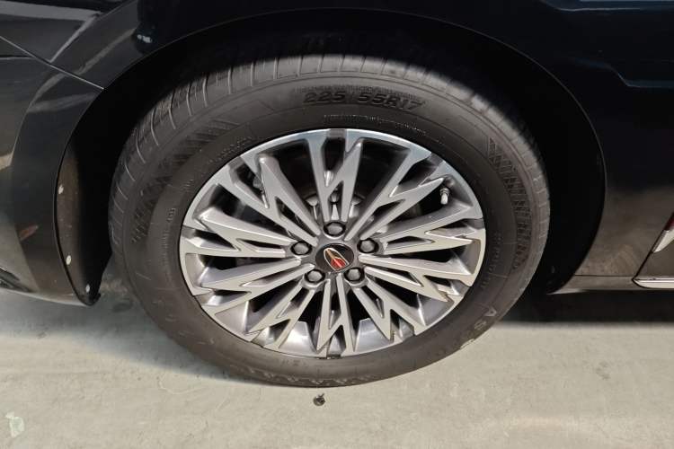 Used Hongqi H5 2024 1.5T DCT Smart Connect Flagship Edition
