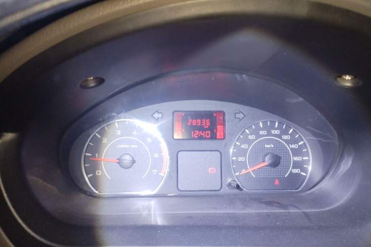 Used Wuling Rongguang V 2015 1.5L Practical Version