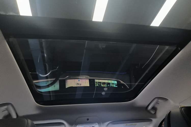 Used VOYAH FREE 2024 Ultra-Long Range Intelligent Driving Version Headliner