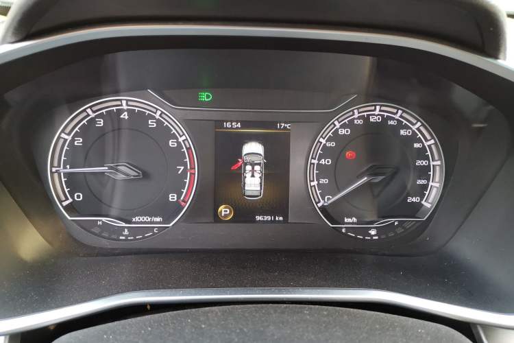 Used Geely Auto Coolray 2019 260T DCT Knight China VI Standard