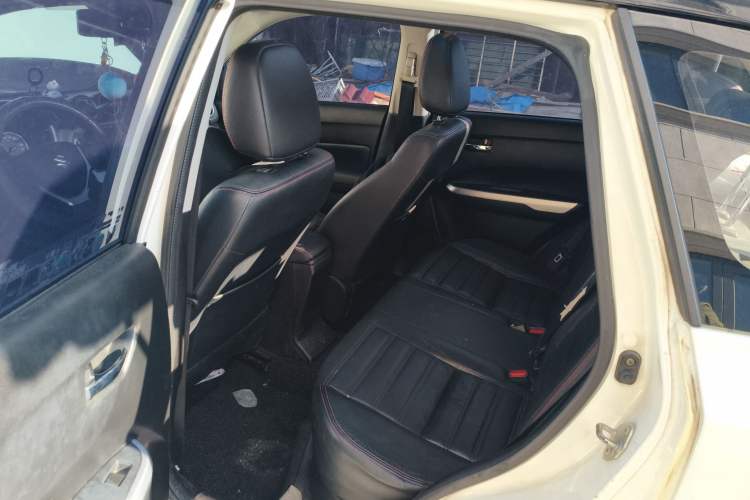 Used Suzuki Vitara 2016 1.4T Automatic Two-Wheel Drive Luxury Version
