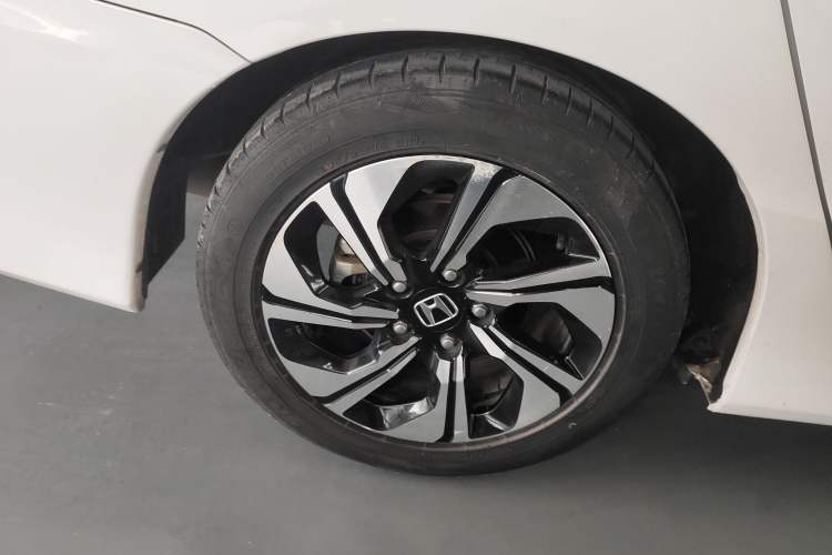 Used Honda Crider 2016 1.8L CVT Luxury Edition