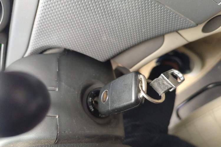 Used Chevrolet Lova 2010 1.4 MT Fengdu Version Vehicle Key