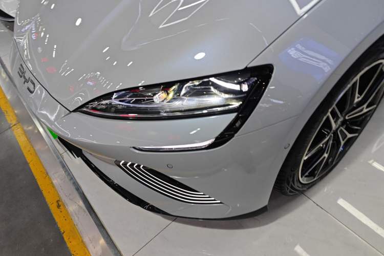 Used BYD Seal 2025 600 All-Wheel Drive Intelligent Driving Version