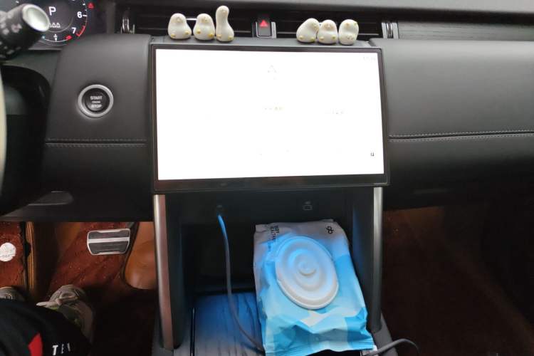 Used Land Rover Discovery Sport 2024 Luxury Custom Edition