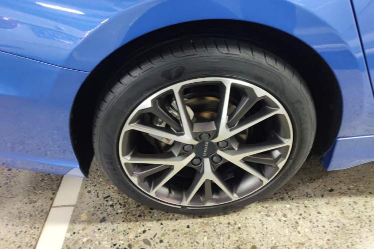 Used Lynk & Co 03 2020 1.5TD DCT JingPro Edition
