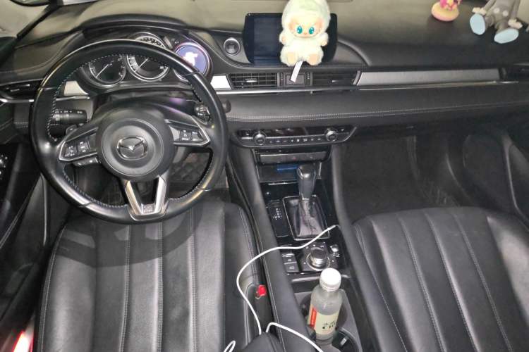 Used Mazda Atenza 2020 2.5L Skyline Sport Edition Center Console