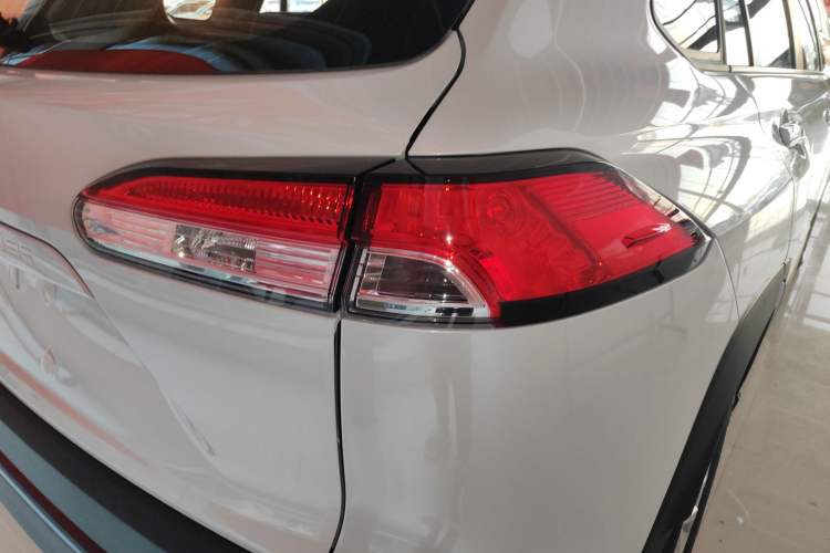 Used Toyota FRONTLANDER 2026 Model 2.0L CVT Comfort Edition