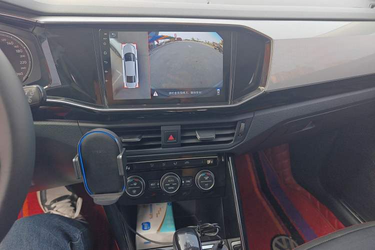 Used Volkswagen Tayron 2019 330TSI Two-Wheel Drive Luxury Model China VI Standard Audio And AC Panel