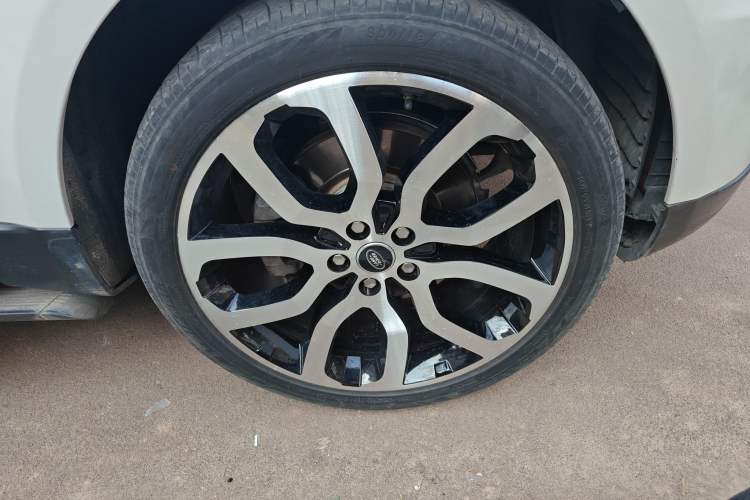 Used Land Rover Range Sport 2013 3.0 V6 U.S. Specification