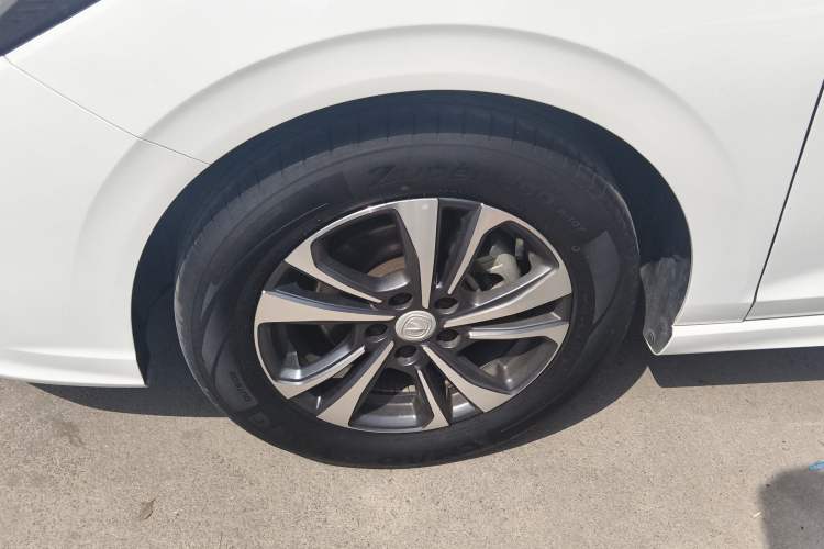 Used CHANGAN Eado 2023 Changan Edition PLUS Blue Whale NE 1.4T GDI DCT Prestige Version