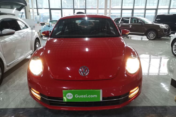 Used Volkswagen Beetle 2015 180TSI model
