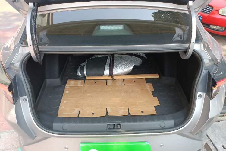 Used Dongfeng Aeolus Yixuan 2021 230T Automatic Glory Edition