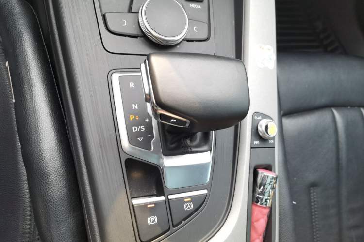 Used Audi A4L 2018 30th Anniversary Edition 40 TFSI Trendy Model